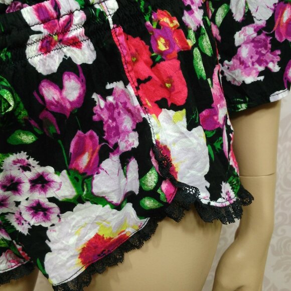 Betsey Johnson Floral Romper Size XS Kimono Sleeve Lounge Wear Lace Trim Deep V - Picture 4 of 12